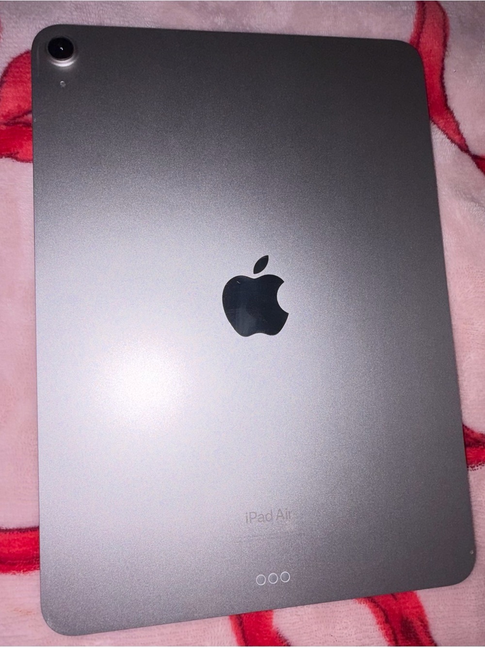 Apple IPad Air 5th Gen Starlight (2022) M1 64 Gb WiFi Only -